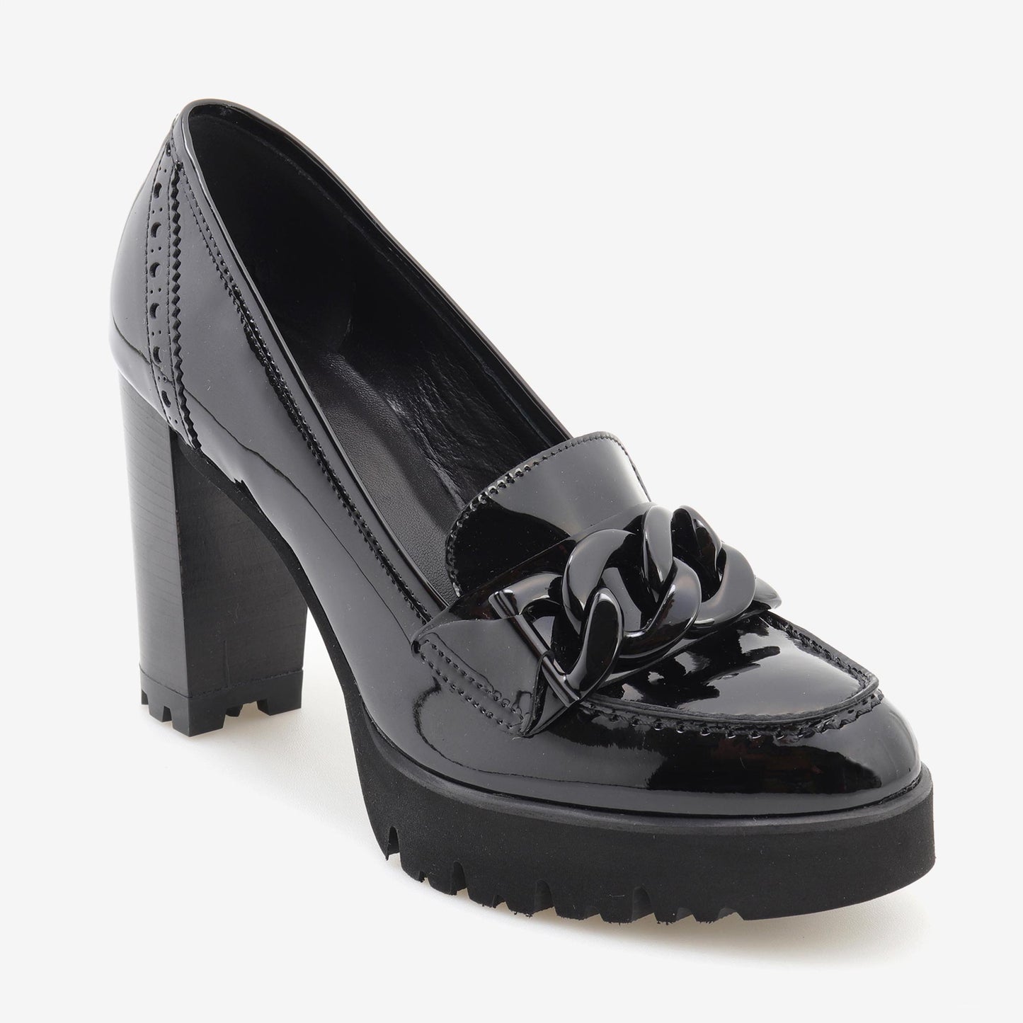 Mocassin de verniz
