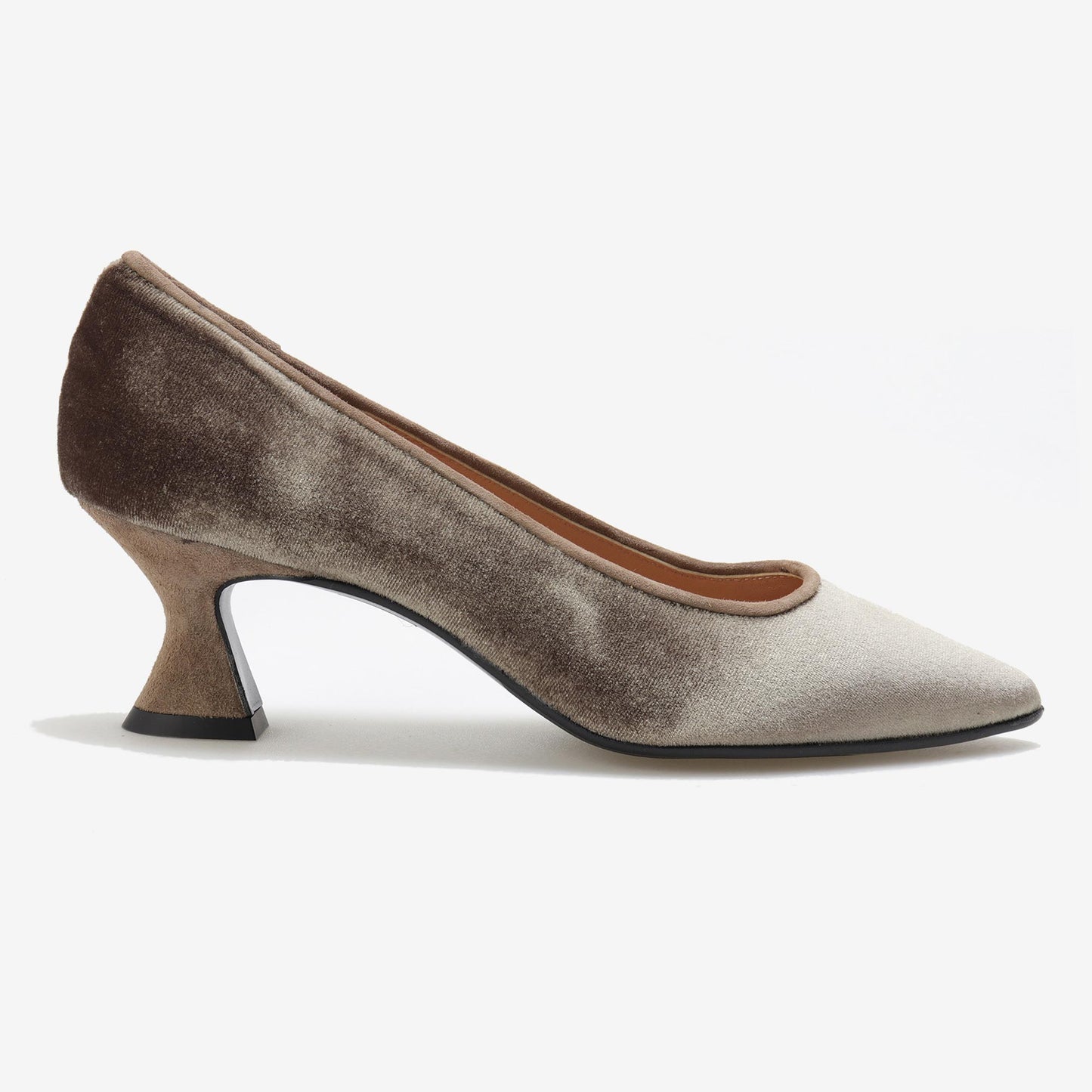 Scarpin de veludo