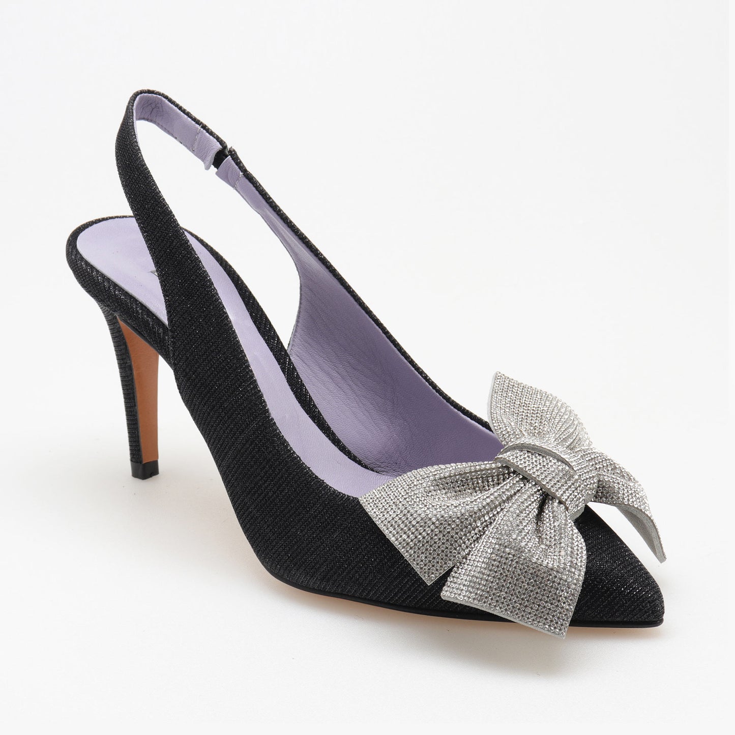 Scarpin com laço
