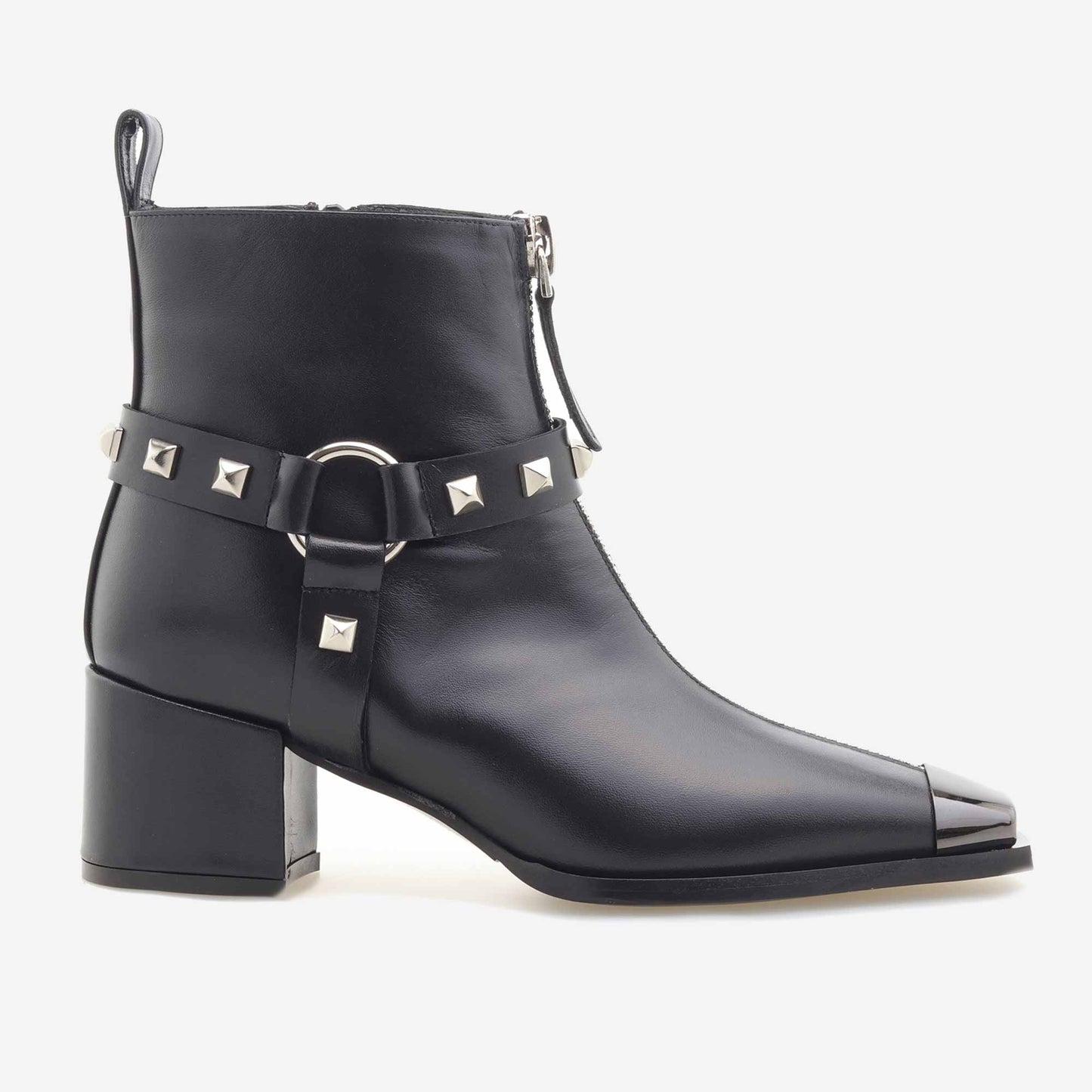 Botins com biqueira metálica