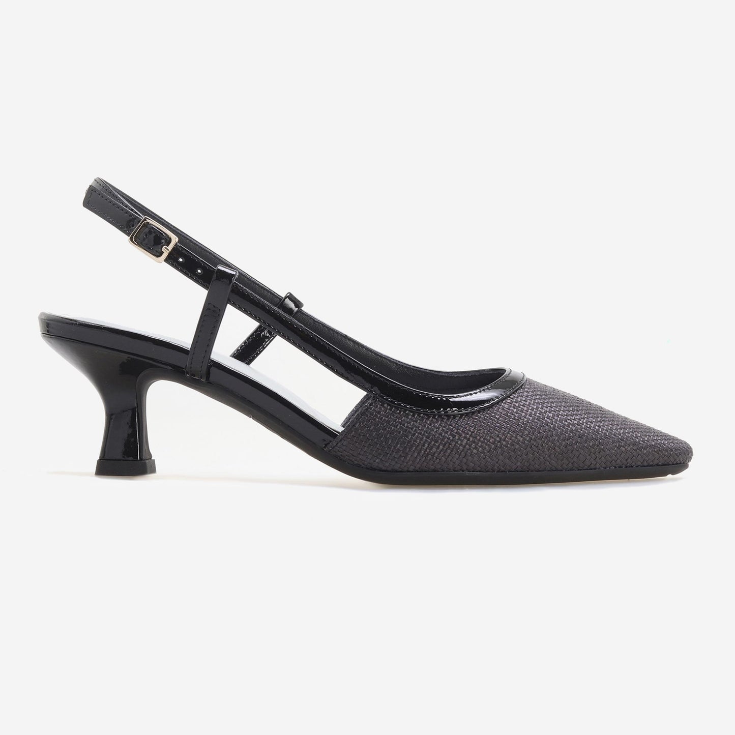 Sapatos Scarpin em Ráfia trama fina