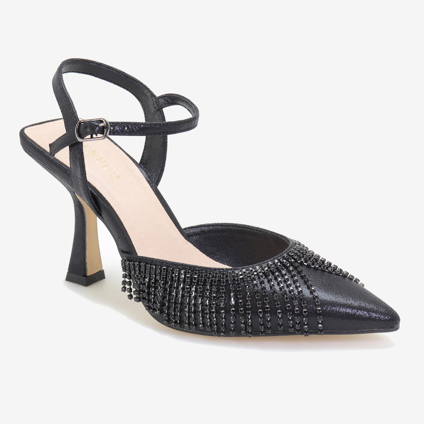 Scarpin com missangas