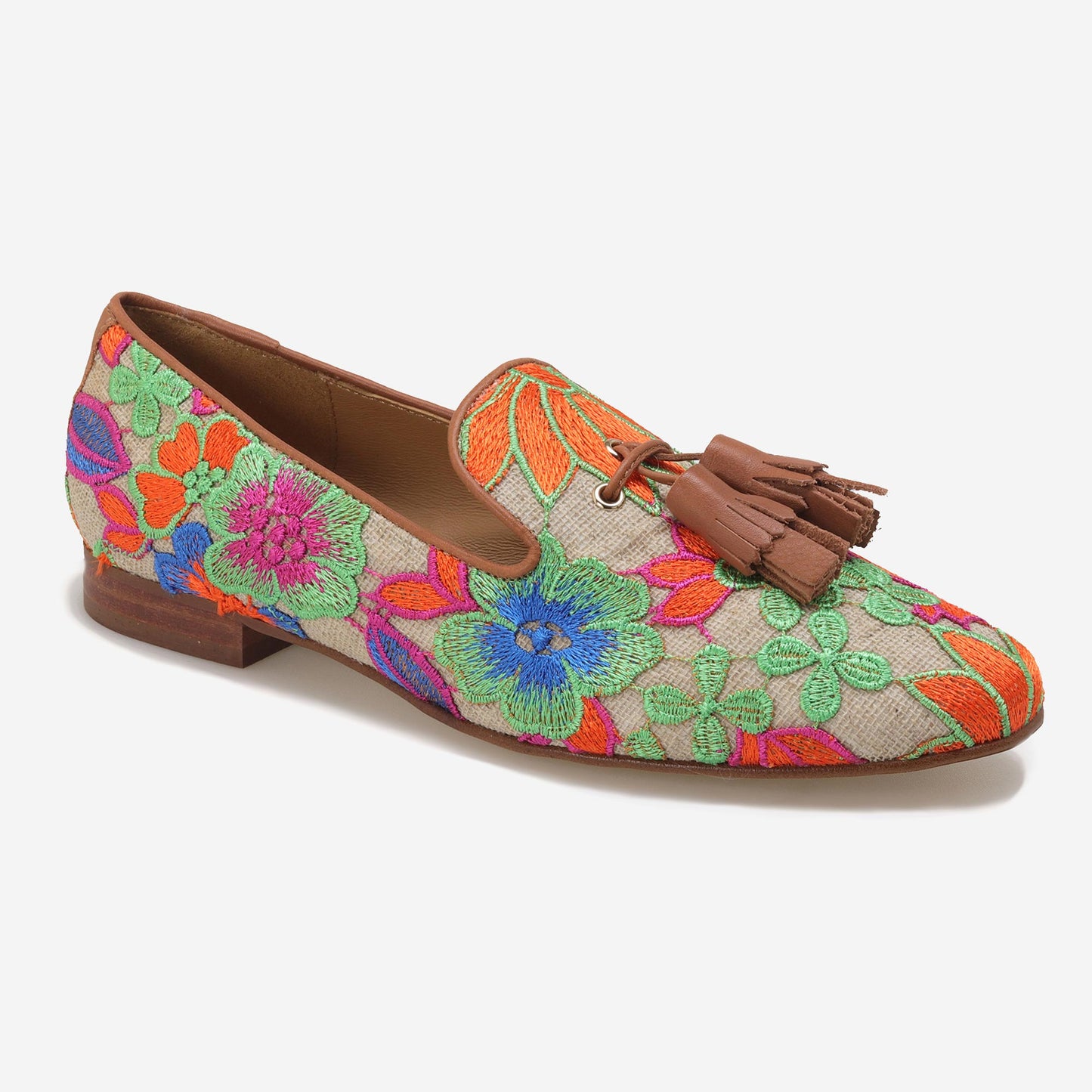 Mocassins em tecido bordado