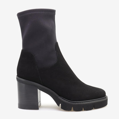 Women's suede ankle boots and lycra upper