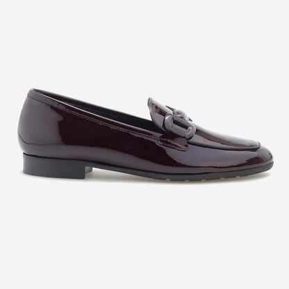 Mocassins de Verniz com Bridão