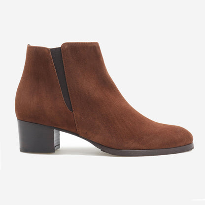 Botins Curtos em Camurça