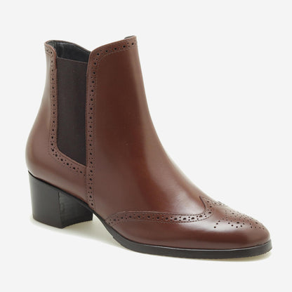 Botins de Biqueira Picotada