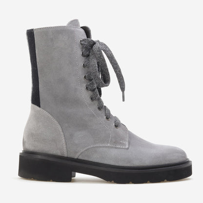 Botins de Camurça com Atacadores