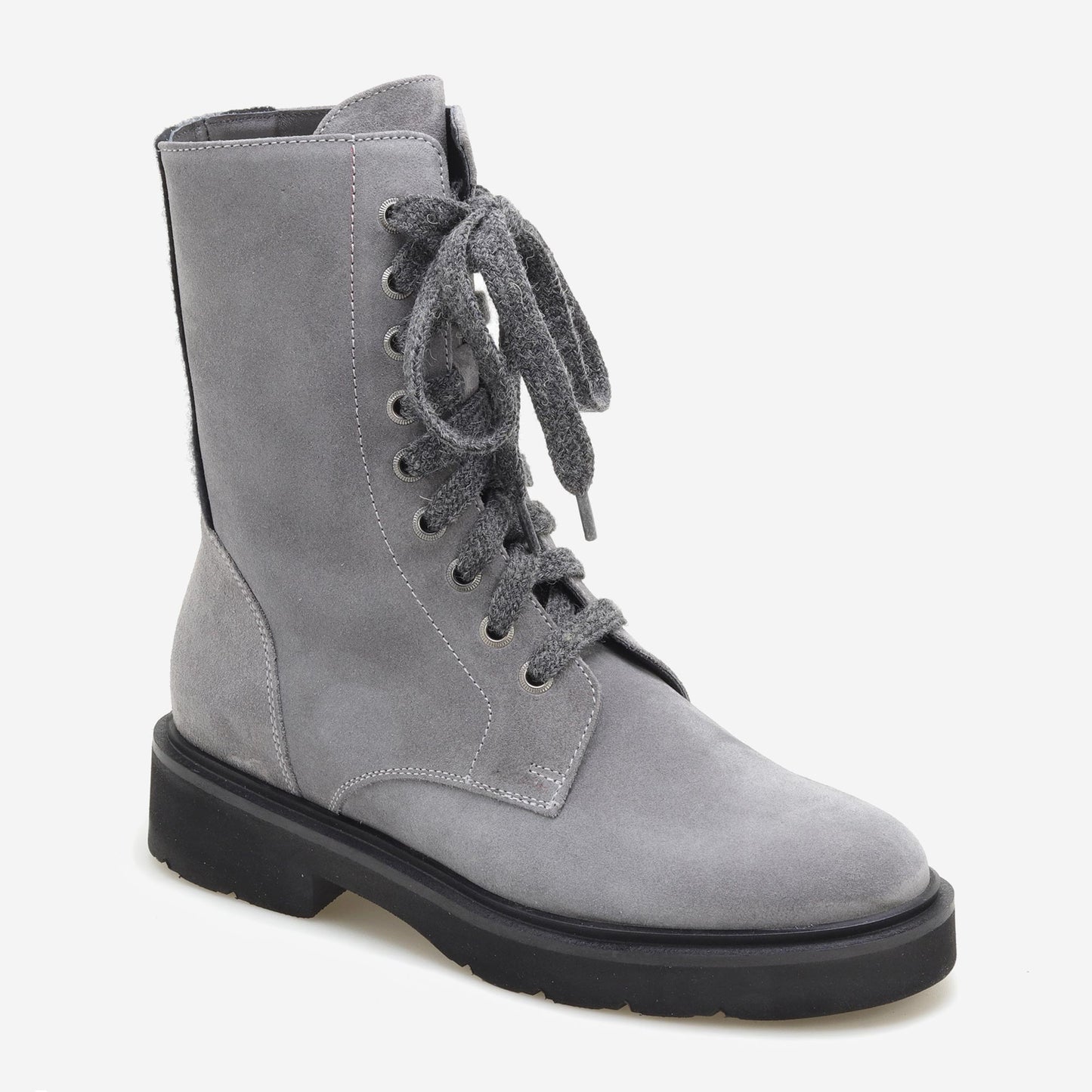 Botins de Camurça com Atacadores