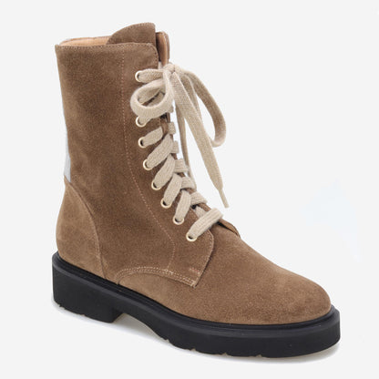 Botins de Camurça com Atacadores