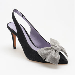 pumps with bow