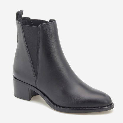 Botins de Pele com Elásticos