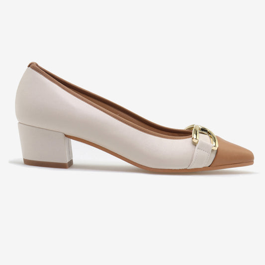 Two-tone leather pumps