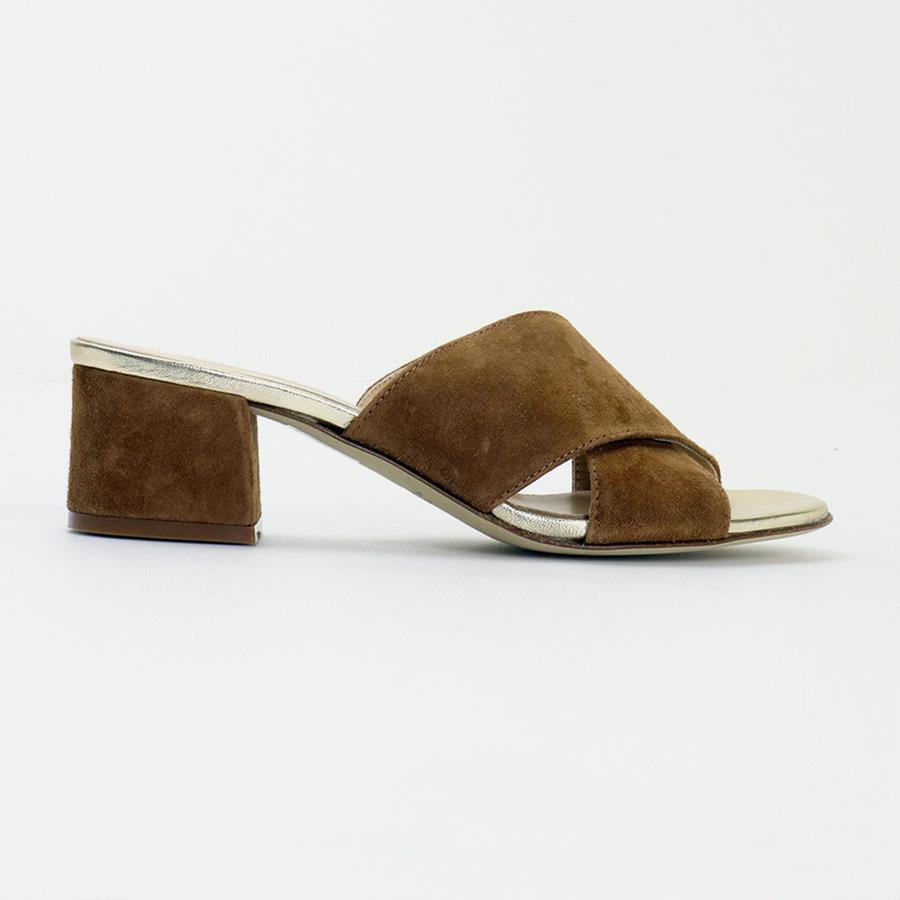 Women's suede sandal